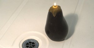 Erica-Eyres-eggplantcandle-1020x520