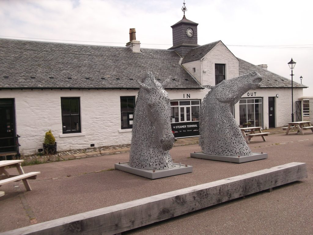 scale model of kelpies ardrishaig