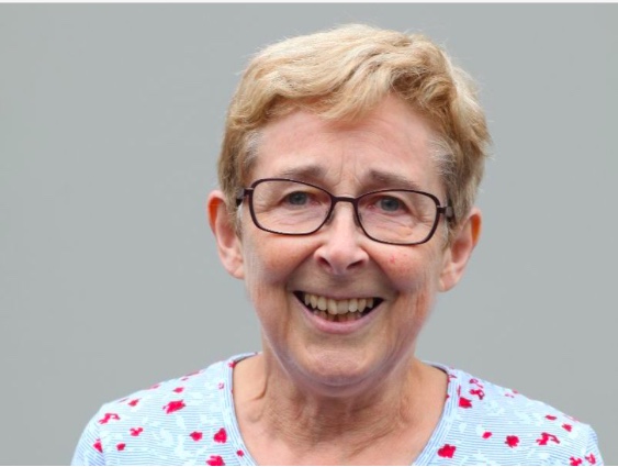 esther woodlands