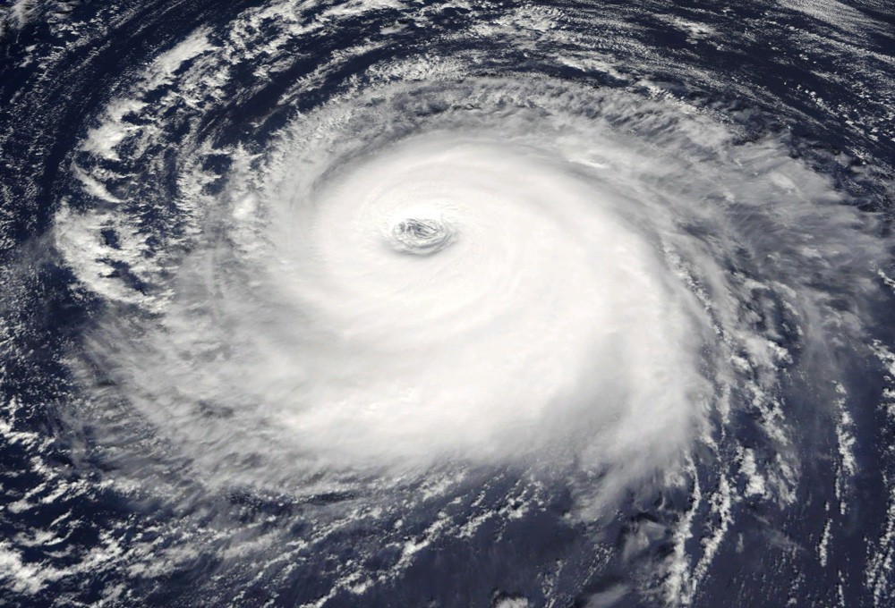 Hurricane_Kate_(2003)-_Good_pic √