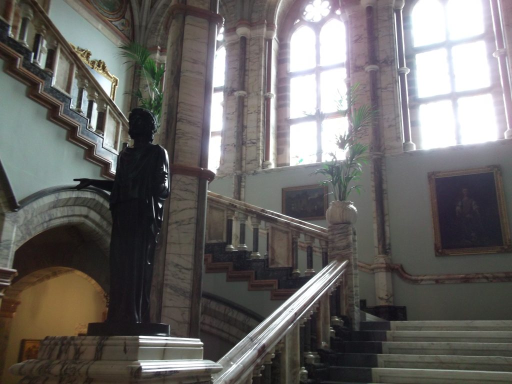 Staircasa Mount Stujart