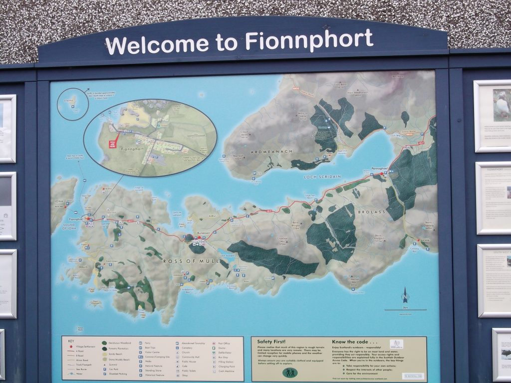 sign welcome to Fionnphort